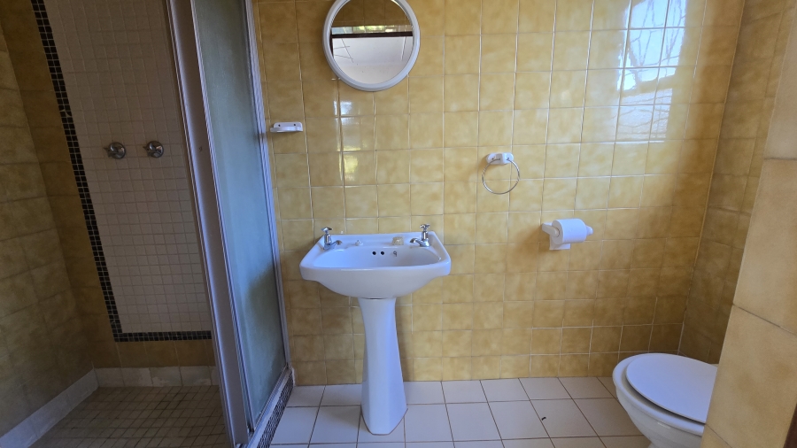4 Bedroom Property for Sale in Strelitzia Park Eastern Cape